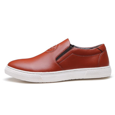 OEM ODM Pria Slip On Sneakers Kulit Hitam / Brown Dengan Putih Out Sol