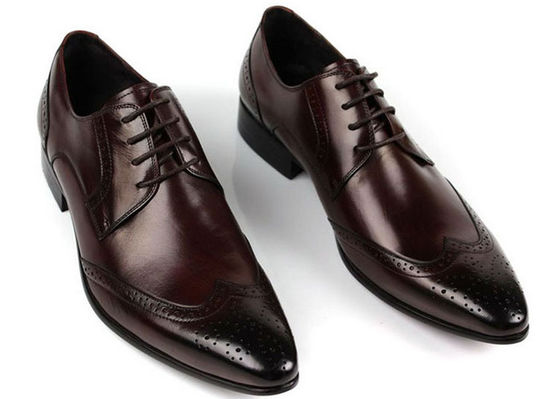 Pria Full Grain Kulit Sepatu Bergaya Desain Brogue Pria Men Pointed Formal Dress Sepatu