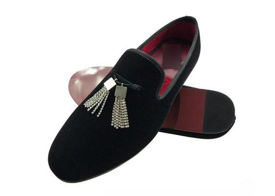 Custom Broded Pria Velvet Loafers Slip On Pria Mengemudi Moccasins