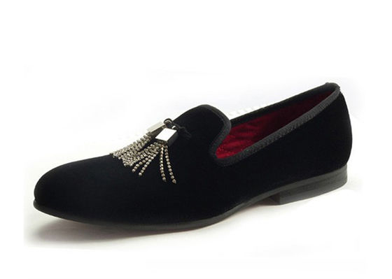 Custom Broded Pria Velvet Loafers Slip On Pria Mengemudi Moccasins