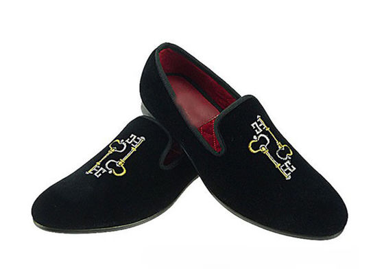 High Workmanship Pria bordir Loafers, tahan lama Pria Hitam Slip On Sepatu