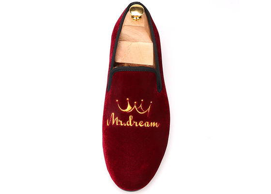 OEM Pria Velvet Loafers bordir Flat Casual Shoes Pria Sepatu Untuk Partai