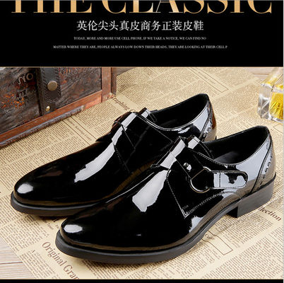 Pria Hitam Menyinari Pakaian Formal Sepatu Kulit Patent Gaya Oxford Dengan Logo Tercetak