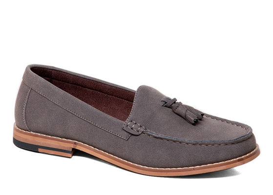 Grey Men Suede Slip On Dress Shoes, Fashion Men Casual Flats Untuk Pesta