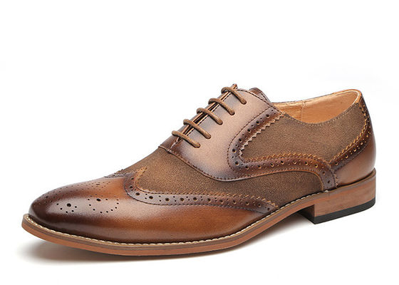 Hitam / coklat menunjuk kaki Pria Brogue Sepatu Oxford renda Up Sepatu Pernikahan