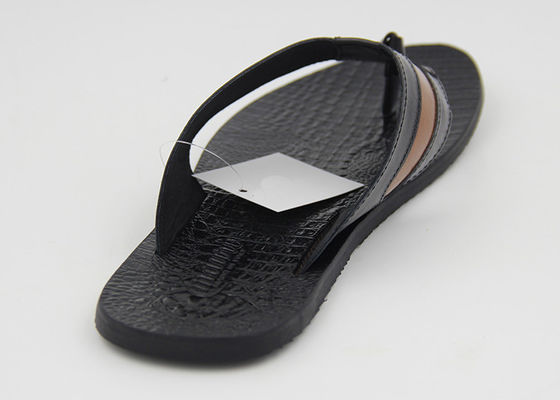 Sepatu Pria Kulit Bernapas Nyaman Sepatu Flip Flop Hitam Untuk Rumah