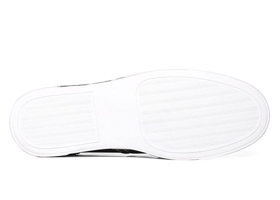 Musim panas buatan tangan Pria Slip On Sneakers Hollow Out Pria Hitam Driving Loafers