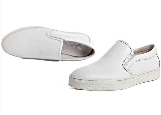 Outdoor Pria Jogging Shoes, Kulit asli Slip On Top Berjalan Sneakers