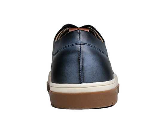 Kulit Round Toe Pria Tali Up Sneakers Fashion Pria Skateboard Sepatu