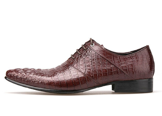 Kulit yang dibakar pakaian pengantin pria sepatu hak tinggi rendah pria cokelat Oxford sepatu