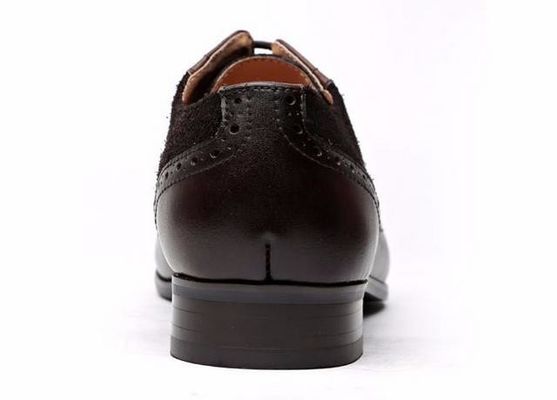 Kulit sapi kelas tinggi Pria Berkilau Kaki Sepatu Pakaian Fashion Brogue Sepatu Untuk Pria