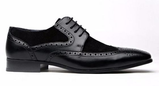 Kulit sapi kelas tinggi Pria Berkilau Kaki Sepatu Pakaian Fashion Brogue Sepatu Untuk Pria
