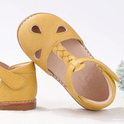 Sepatu Sekolah Kulit Tulang Bulat Kulit Kuning Sepatu Bayi Cantik