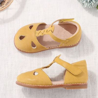 Sepatu Sekolah Kulit Tulang Bulat Kulit Kuning Sepatu Bayi Cantik