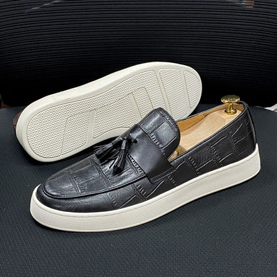Sepatu pria tumit rendah Slip On Tassel Hitam / cokelat Pria Kulit asli Sepatu santai