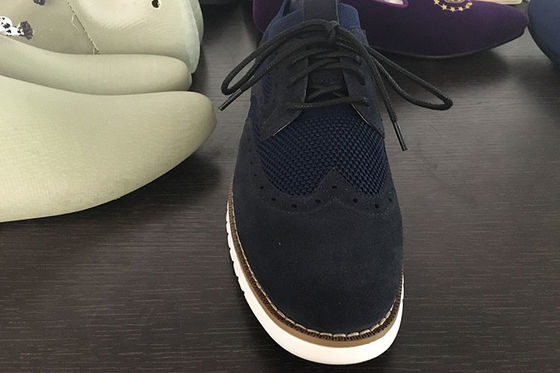 Sepatu Pria Knitted Casual Disesuaikan Flyknit Bernafas Sepatu Ringan