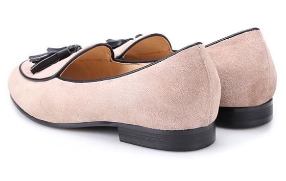 Suede Tassel Pria Sandal Berkilau, Perjamuan Pria Sandal Berkilau Merokok
