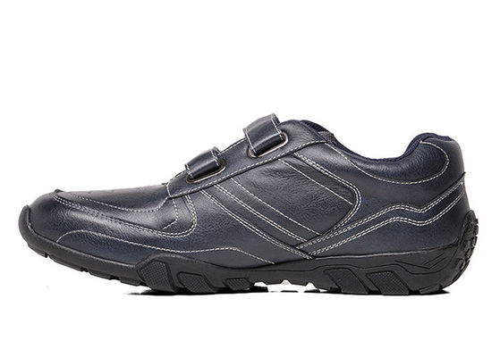 Sepatu olahraga pria tahan lama, Velcro berjalan pria santai sepatu renda