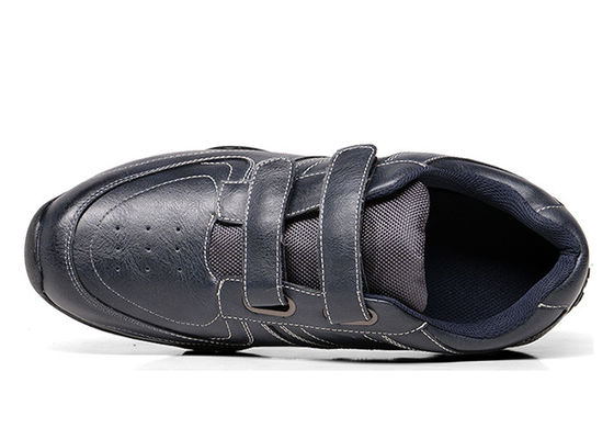 Sepatu olahraga pria tahan lama, Velcro berjalan pria santai sepatu renda