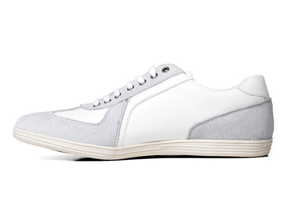 OEM Pria Casual Sepatu Kulit Suede Pria Putih Sepatu Flat