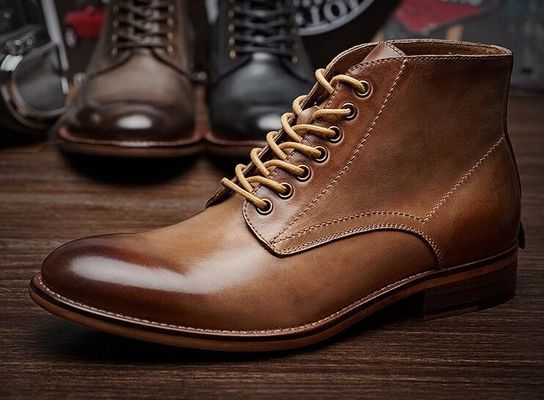 Musim gugur Musim dingin Pria Pakaian Kulit Sepatu Sepatu Kulit Tinggi Sepatu Kulit Baja - Dipadatkan Dengan Pelus