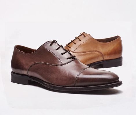 Bisnis / Pernikahan Pakaian Pria Sepatu Bullock Kulit Asli Dasi Up Brogues