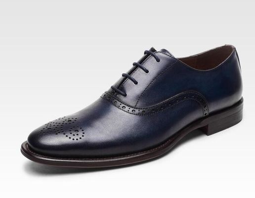 Men Lace Up Brogue Shoes Low Luxury Heel Dress Shoes Dengan Ukuran 37 - 48