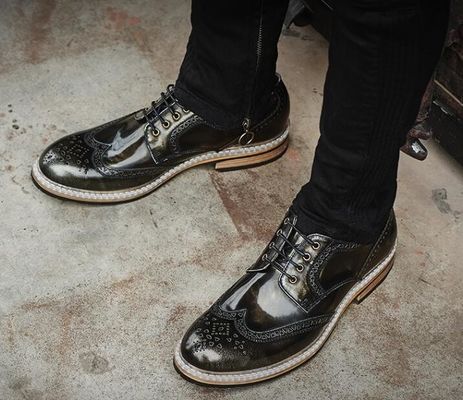 Fashion Desainer Italia Pria formal pakaian sepatu kulit asli datar mewah sepatu pernikahan