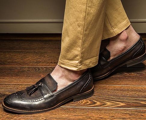 Spring / Autumn Brown Pria Woven Kulit Slip On Sepatu Untuk Pesta