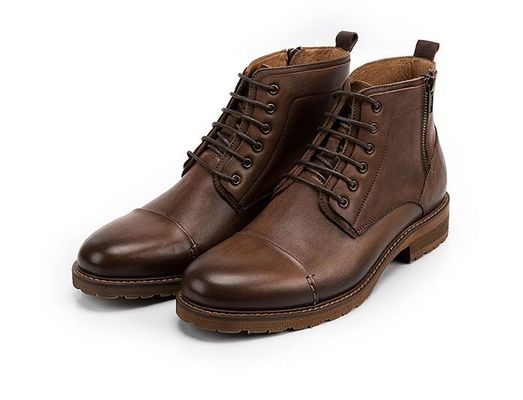 Sepatu pria elevator kaki bulat bernapas sepatu kulit asli kasual untuk musim dingin