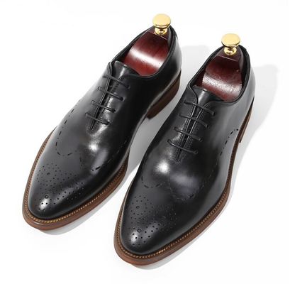 Handmade Patent Wedding Men Leather Dress Shoes Oxford Style Dengan Garis Hitam