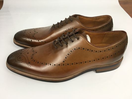 Kulit yang dibakar renda pakaian pria formal sepatu, Oxford sepatu kulit