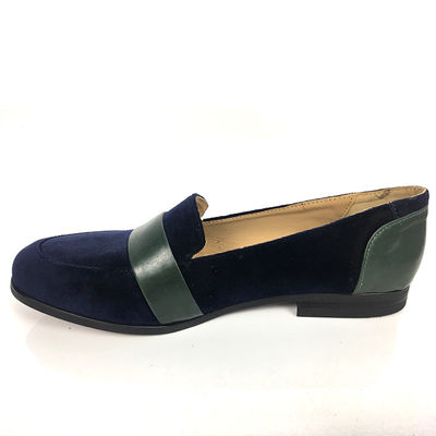 Kulit asli nyaman bernafas Slip On Flats Moccasins Pria Mengemudi santai berjalan