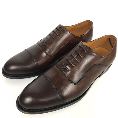 Gaya yang disesuaikan Pria sepatu pakaian kulit / pakaian formal sepatu renda