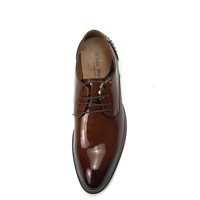 Kulit sapi Pria Kulit Klasik Sepatu renda Up Durable Dress Sepatu dengan nit