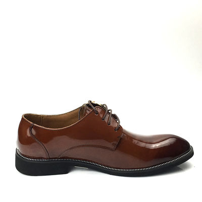 Kulit sapi Pria Kulit Klasik Sepatu renda Up Durable Dress Sepatu dengan nit