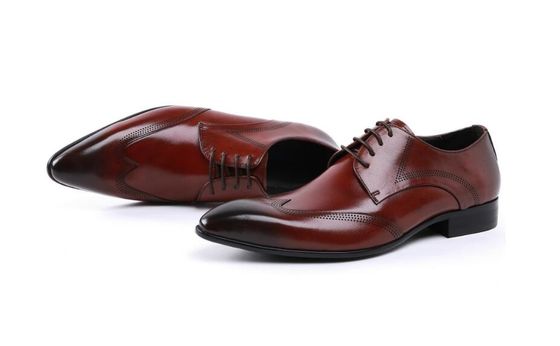 Custom Brogue Brown sikat off sepatu kulit nyaman gaun untuk pria
