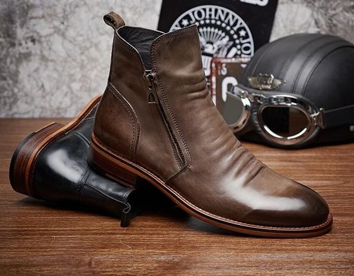 Hitam / cokelat pria sepatu bot kulit gaun, pria desainer sepatu bot tempur dengan alas karet