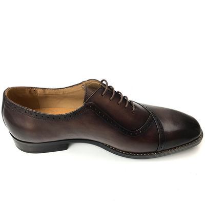 Sepatu Pria Gaya Inggris Berujung / Sepatu Ringan Casual Warna Brown