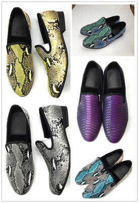 Desain Elegan Snakeskin Pria Loafers Pakai tahan Pria Kulit Sepatu mengemudi