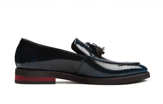 Pria tahan lama Casual Slippers Suede Kulit Casual Sepatu Slip On Type Penutupan