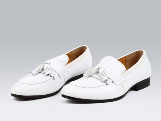 Sepatu pria asli Tassel Loafers / Sepatu pakaian kulit suede ODM
